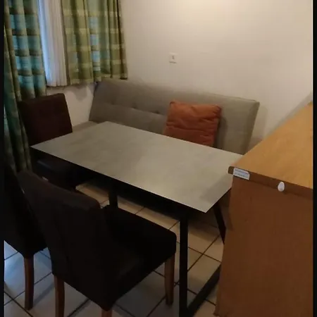 Laralax Appartement *